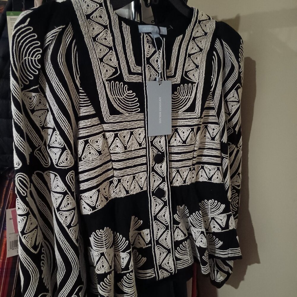 NWT Black and White Patterned Embroidered Cotton Jacket
